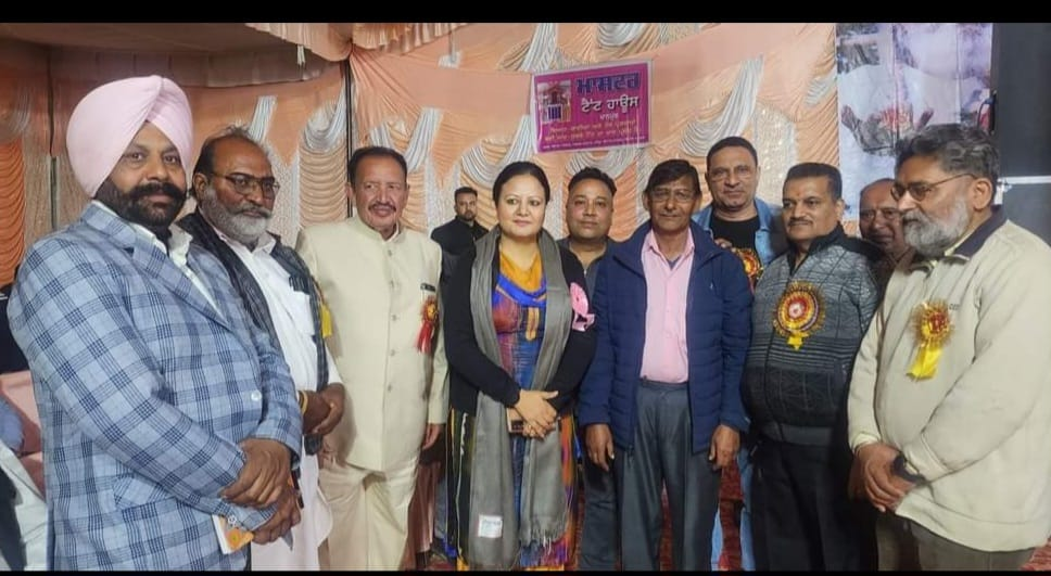 Durbar Pir Baba Maduana conducted an annual Roshni Mela at Mahilpur